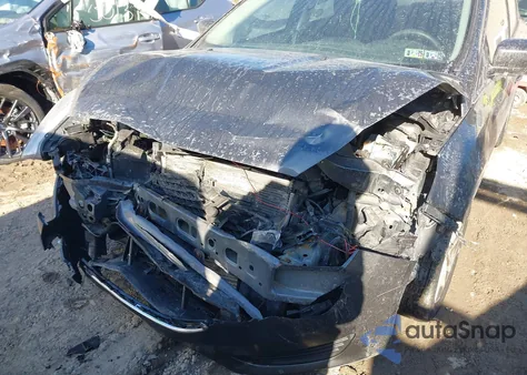 2018 Ford Focus Se from USA, damaged, VIN 1FADP3FE1JL221694